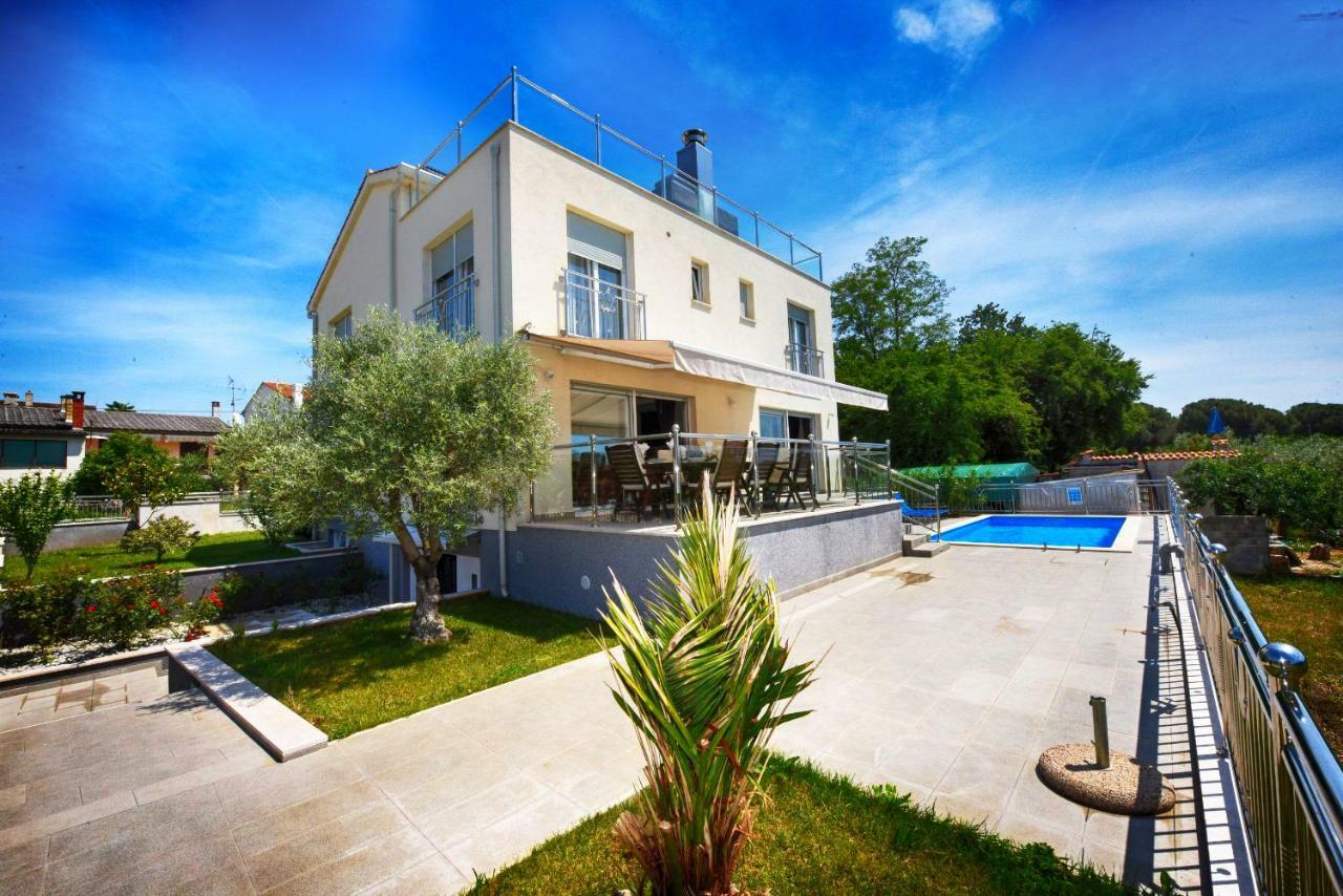 Villa Valerio Porec Bagian luar foto