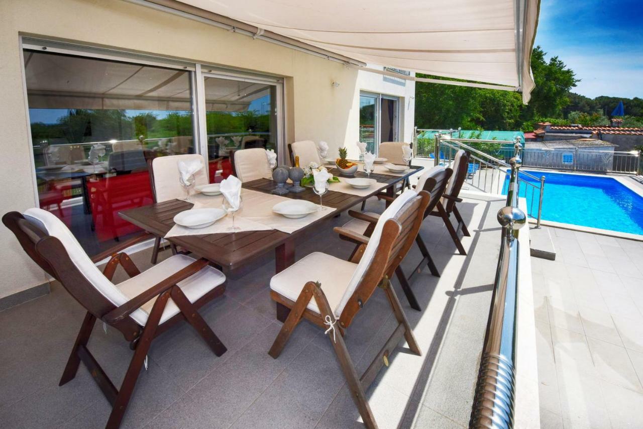 Villa Valerio Porec Bagian luar foto