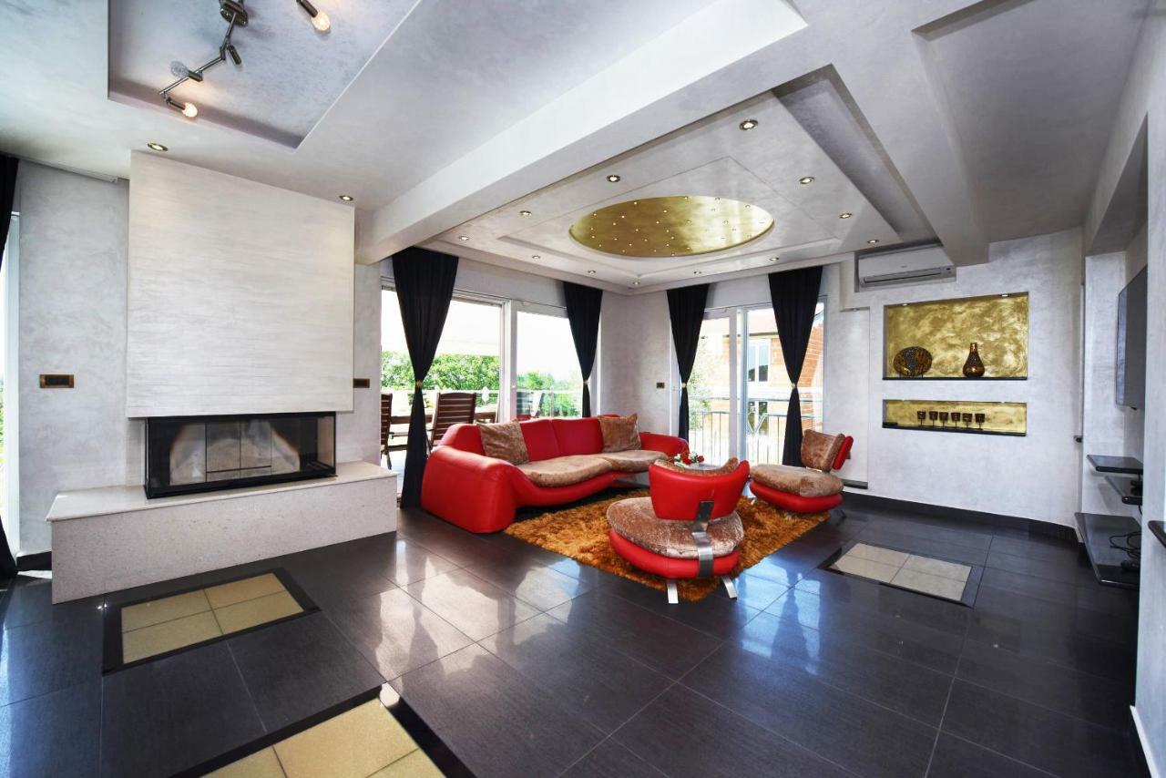 Villa Valerio Porec Bagian luar foto