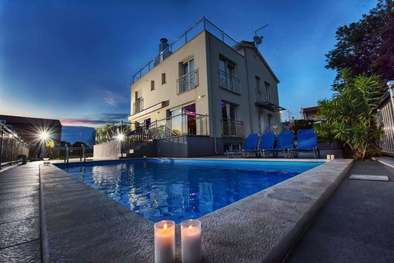 Villa Valerio Porec Bagian luar foto