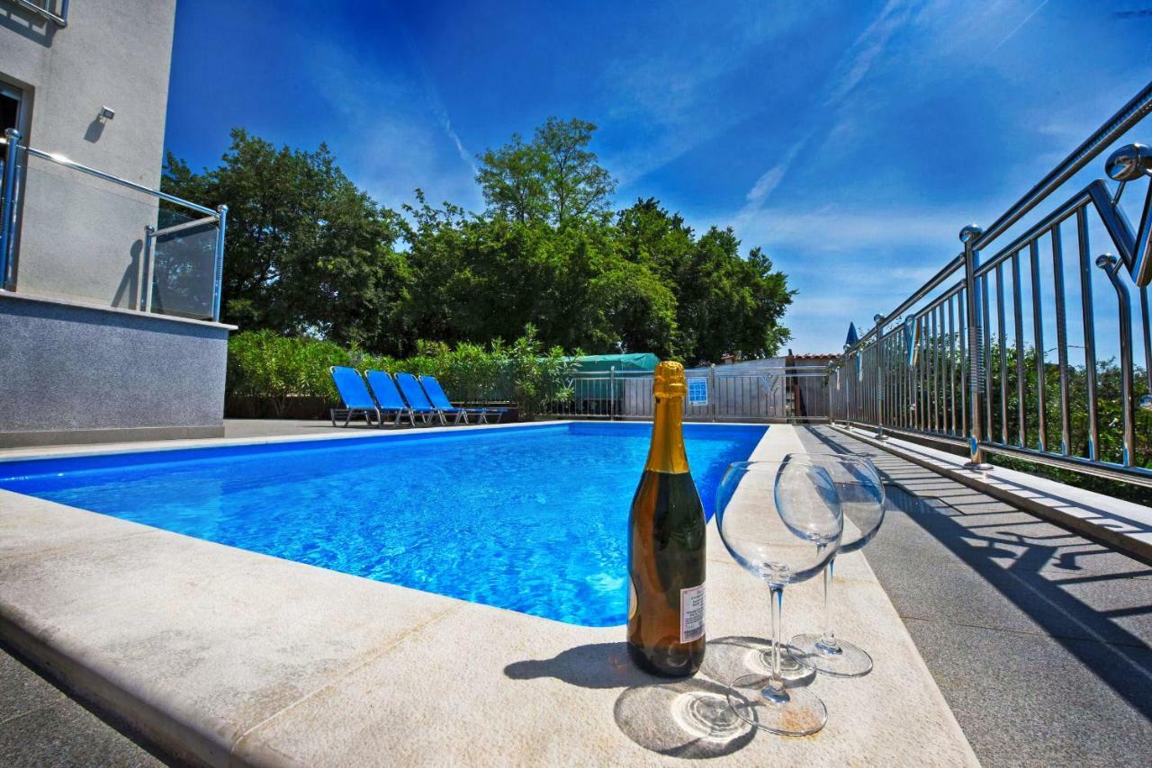 Villa Valerio Porec Bagian luar foto