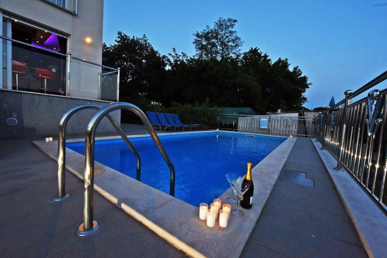 Villa Valerio Porec Bagian luar foto