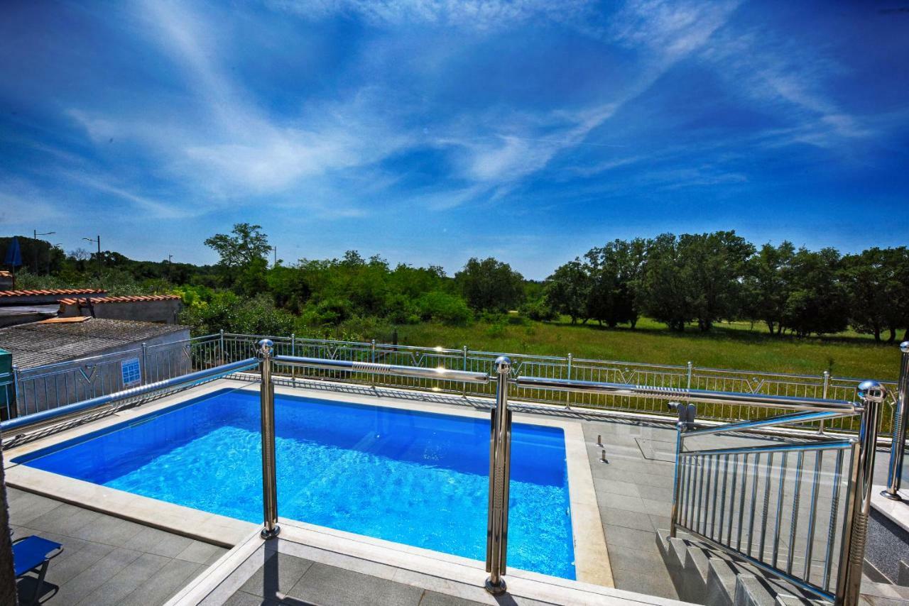 Villa Valerio Porec Bagian luar foto