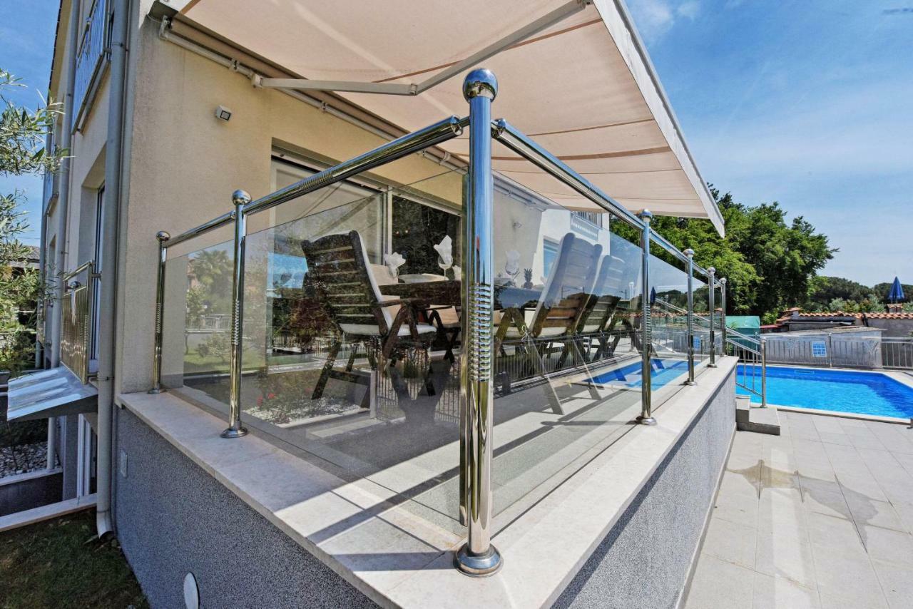 Villa Valerio Porec Bagian luar foto