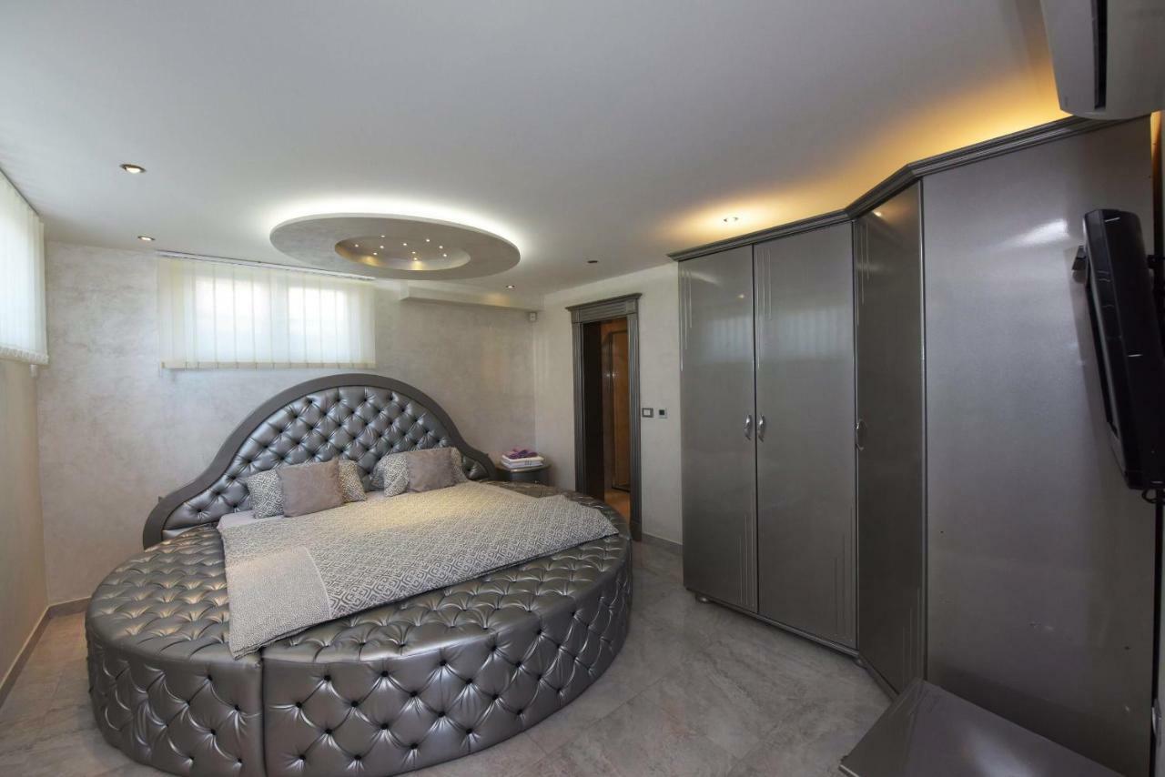 Villa Valerio Porec Bagian luar foto